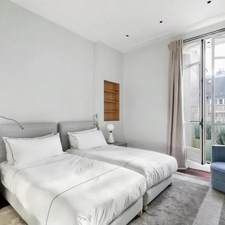 Apartment Exceptional Duplex Bathed In Sunshine *